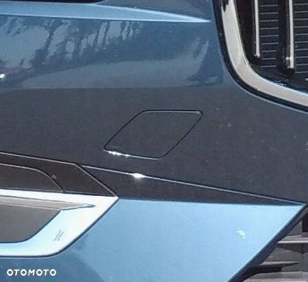 Zaślepka HAK HOL PRZÓD VOLVO XC60 2018- KOLORY - 4