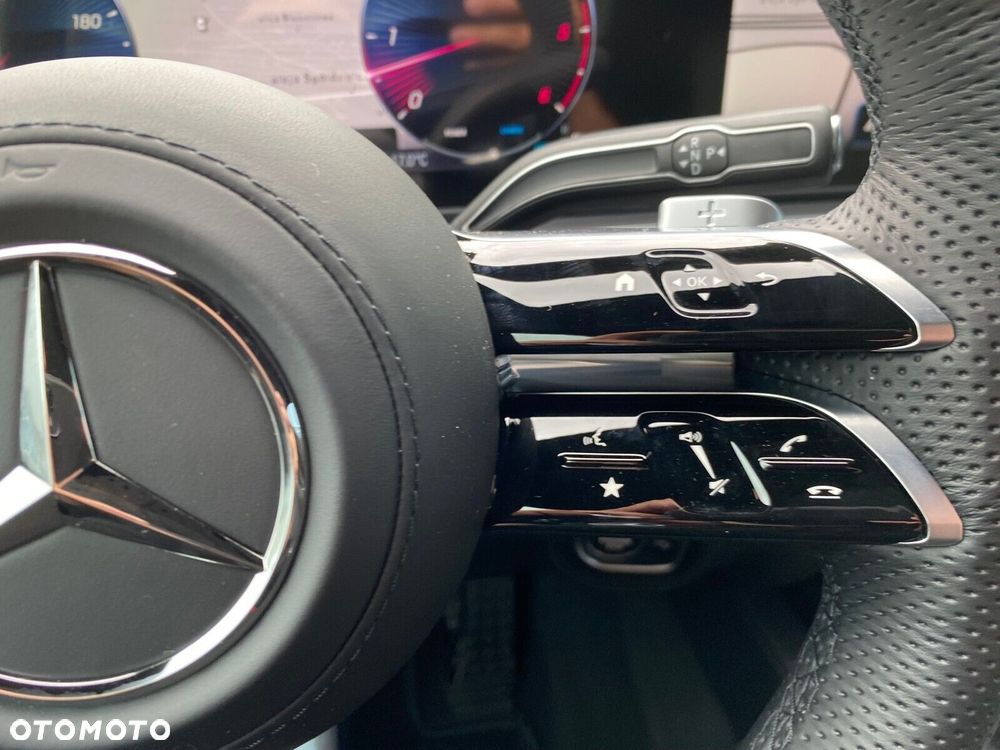 Mercedes-Benz GLE - 14