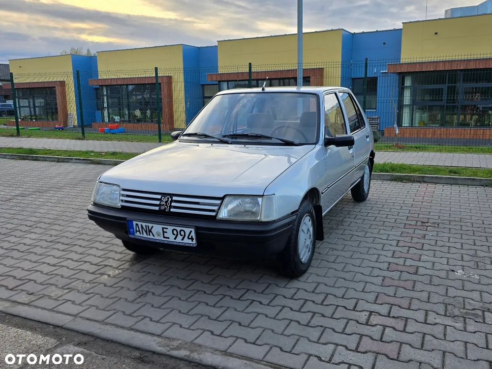 Peugeot 205 1.1 GL - 13