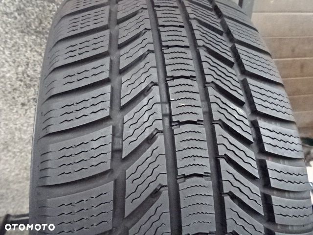 225/55/R17 97H Continental Winter Contact TS850P - 1