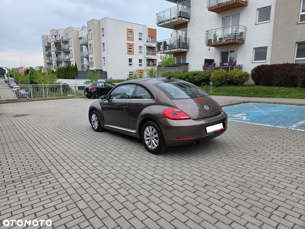 Volkswagen Beetle 1.6 TDI - 7
