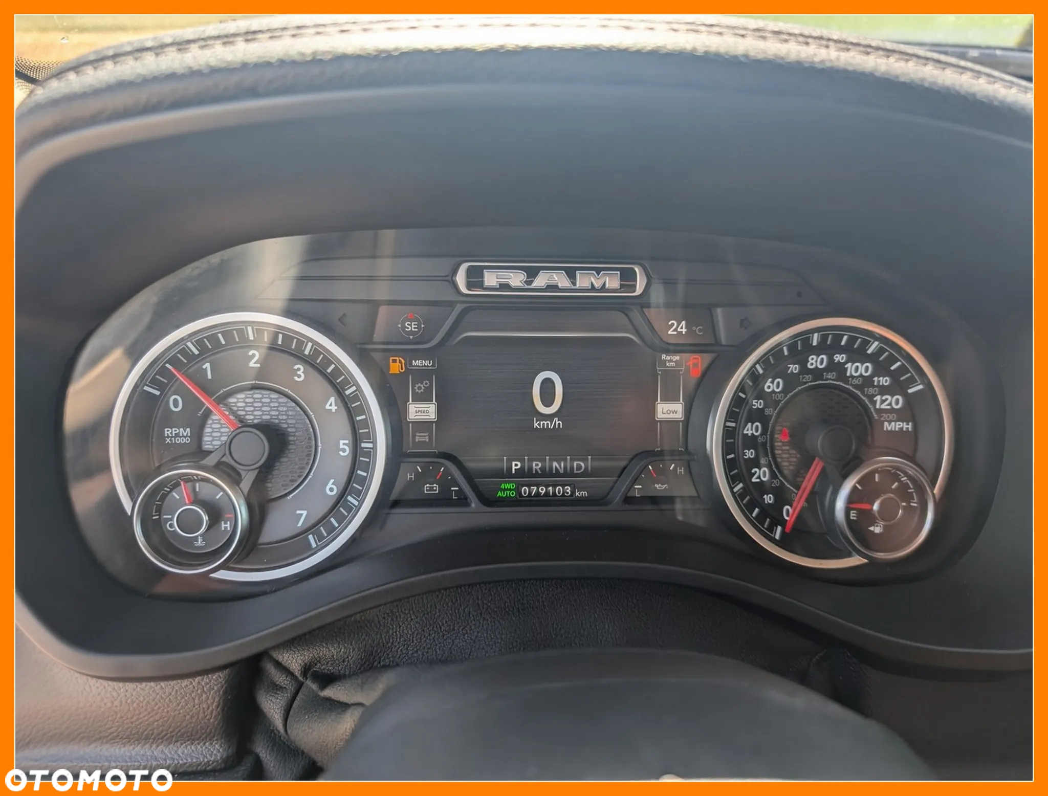RAM 1500 Crew Cab Laramie - 22