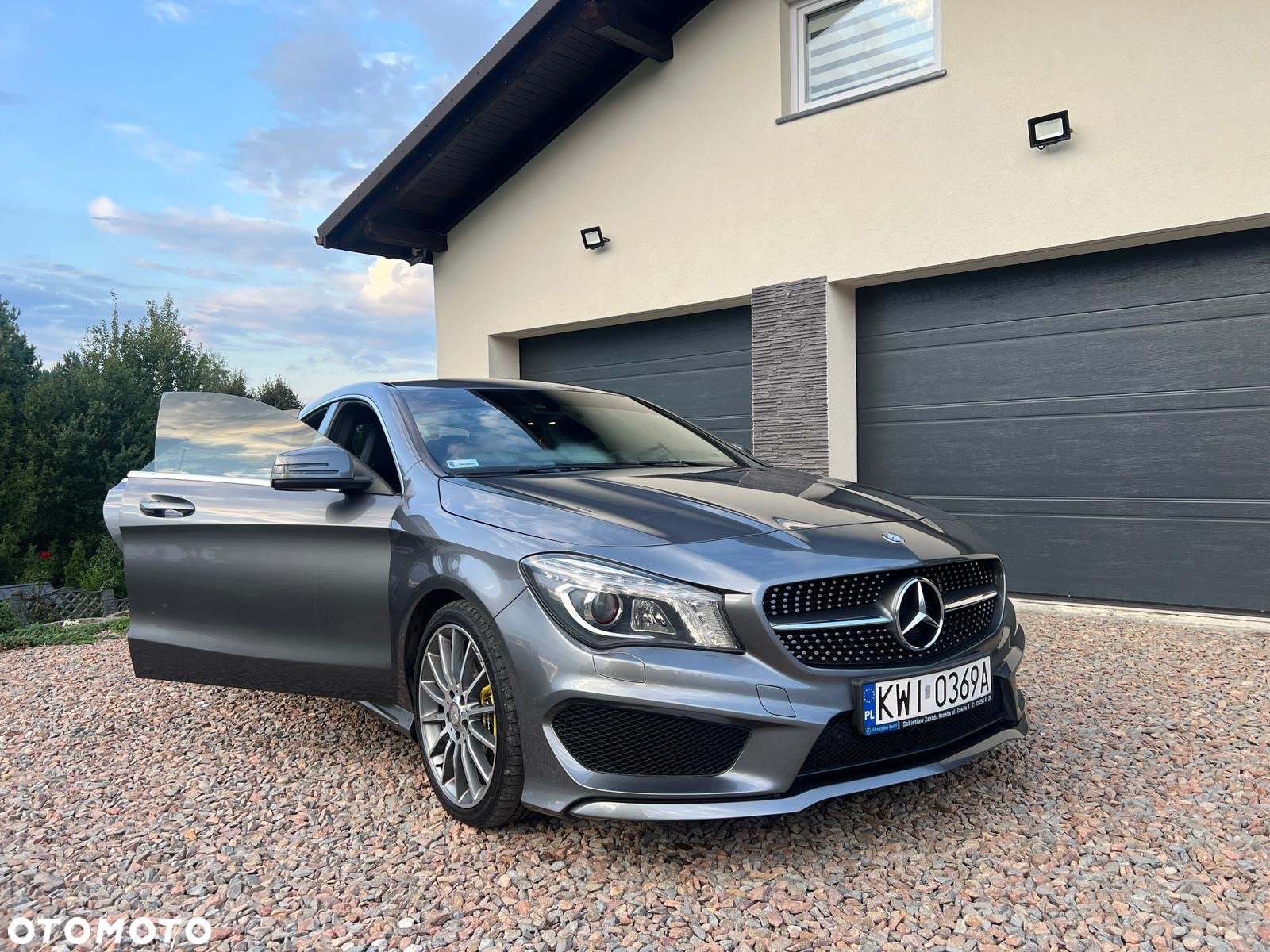 Mercedes-Benz CLA - 14
