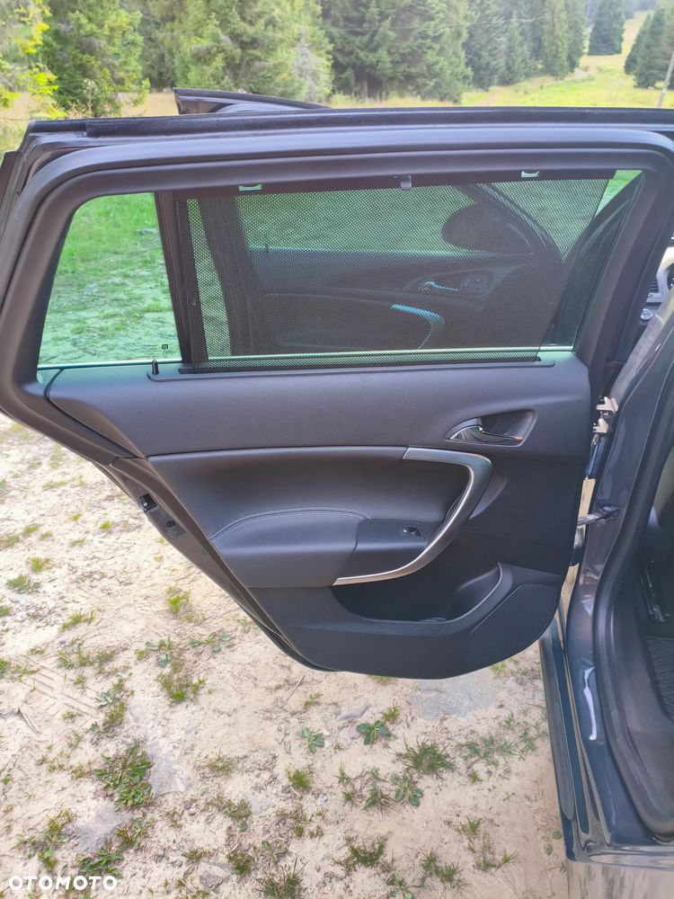 Opel Insignia 2.0 CDTI - 12