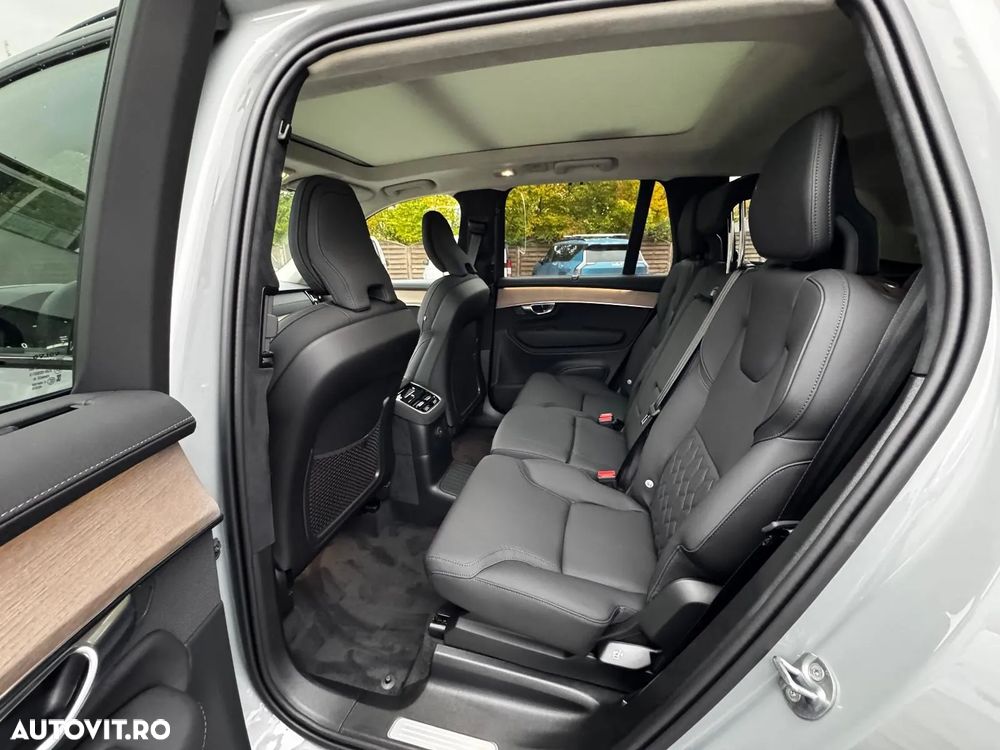 Volvo XC 90 T8 AWD PHEV Ultra Dark - 8