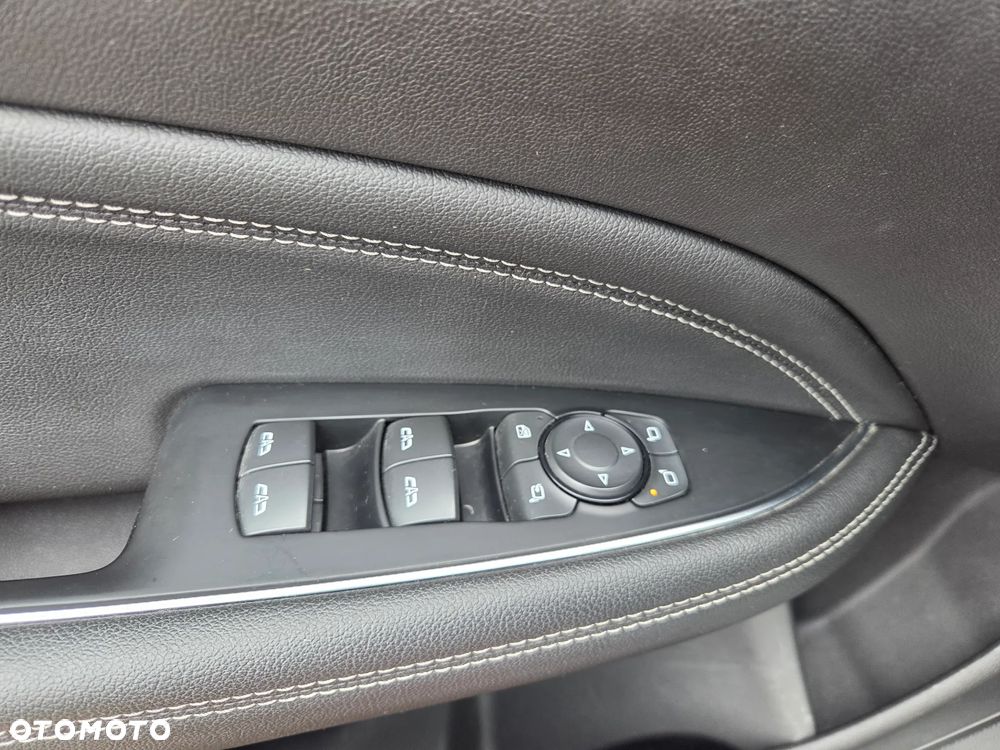 Opel Insignia 2.0 Ultimate Exclusive - 26