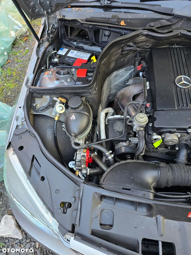 Mercedes-Benz Klasa C 200 Kompressor Avantgarde - 17