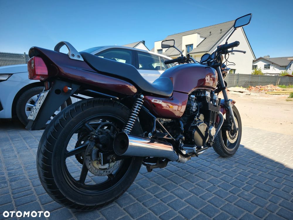 Honda CB - 4