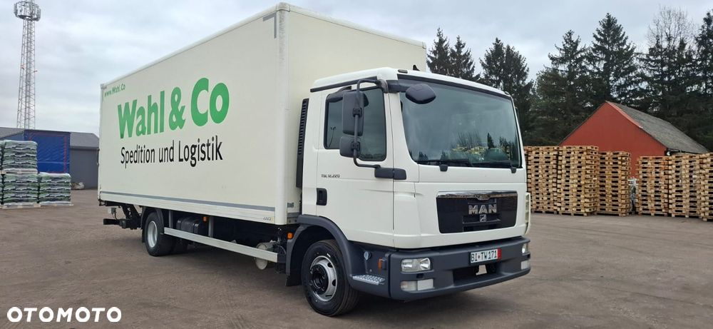 MAN TGL 12.220 - 2