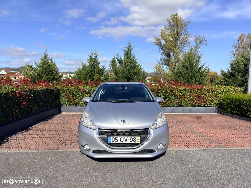 Peugeot 208 1.2 PureTech Allure - 3