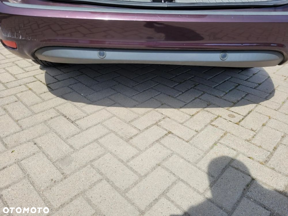 Ford Focus 1.8 Style - 9