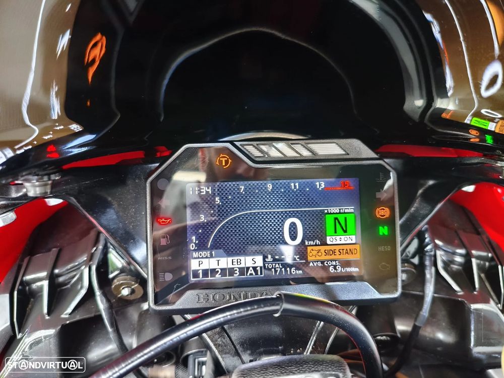 Honda CBR 1000RR SP2 - 31