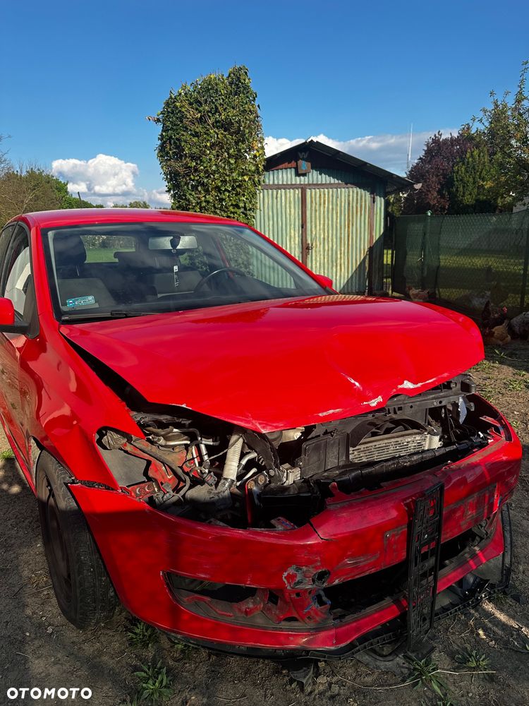 Volkswagen Polo 1.2 Trendline - 2