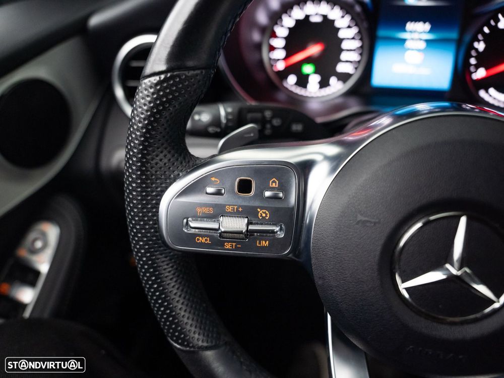 Mercedes-Benz GLC 300 de 4Matic - 21