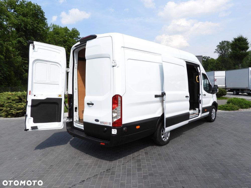Ford TRANSIT  FURGON TEMPOMAT LEDY KLIMATYZACJA  130KM - 4