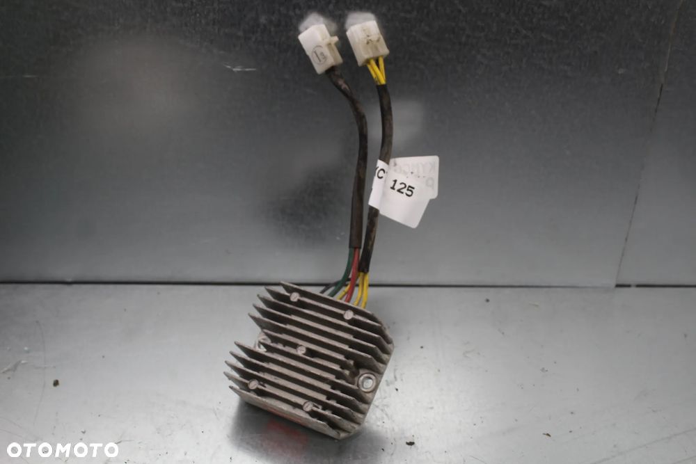 Kymco KXCT KXC-T 125 Regulator napięcia