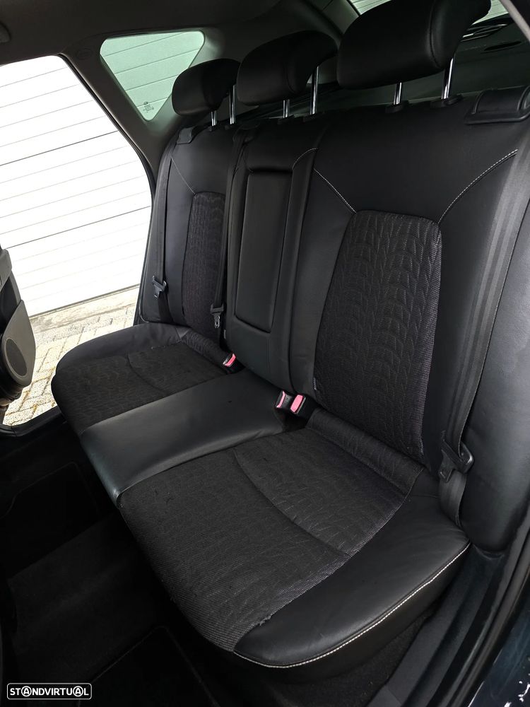 Kia Ceed SW 1.6 CRDi EX ISG - 54