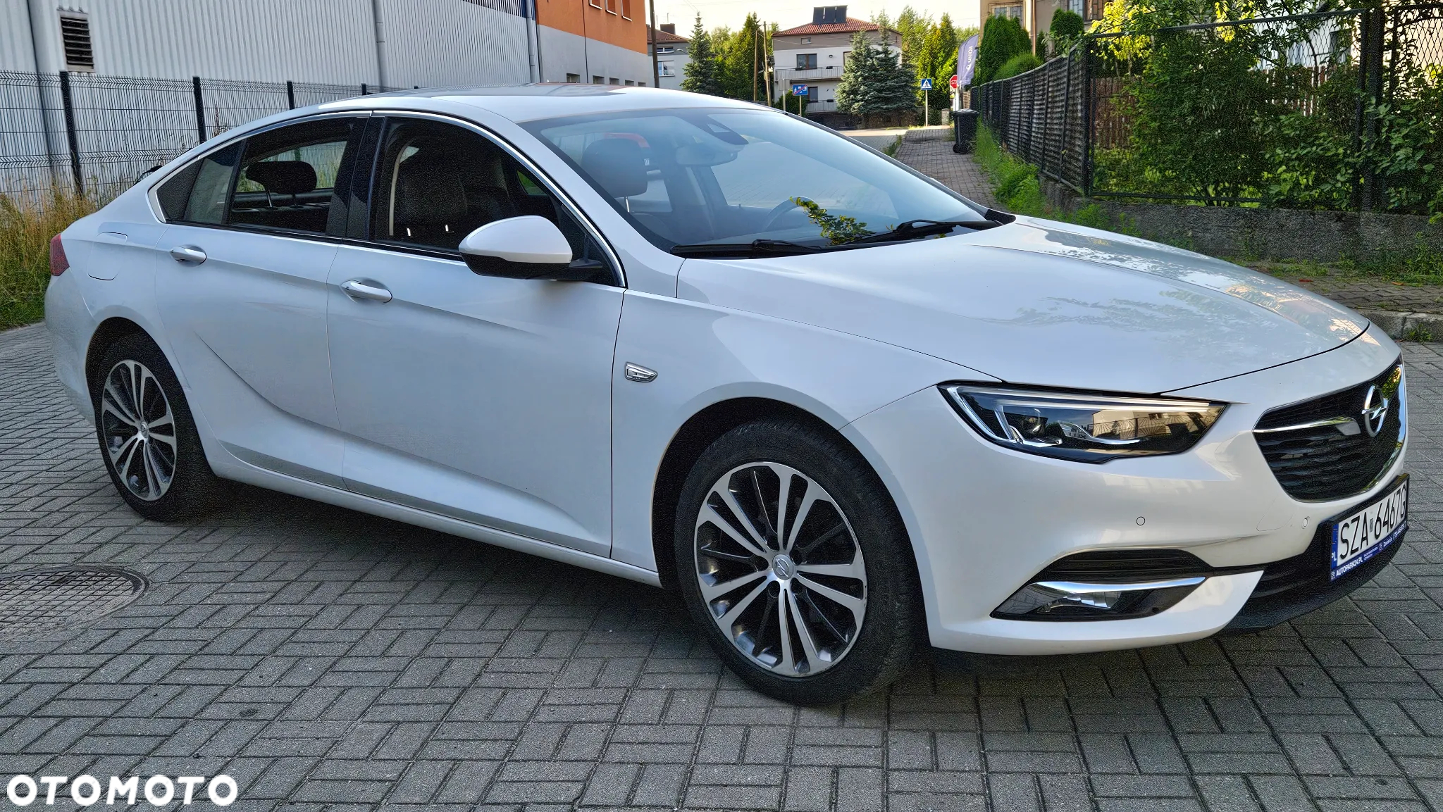 Opel Insignia 1.5 T Innovation S&S - 4