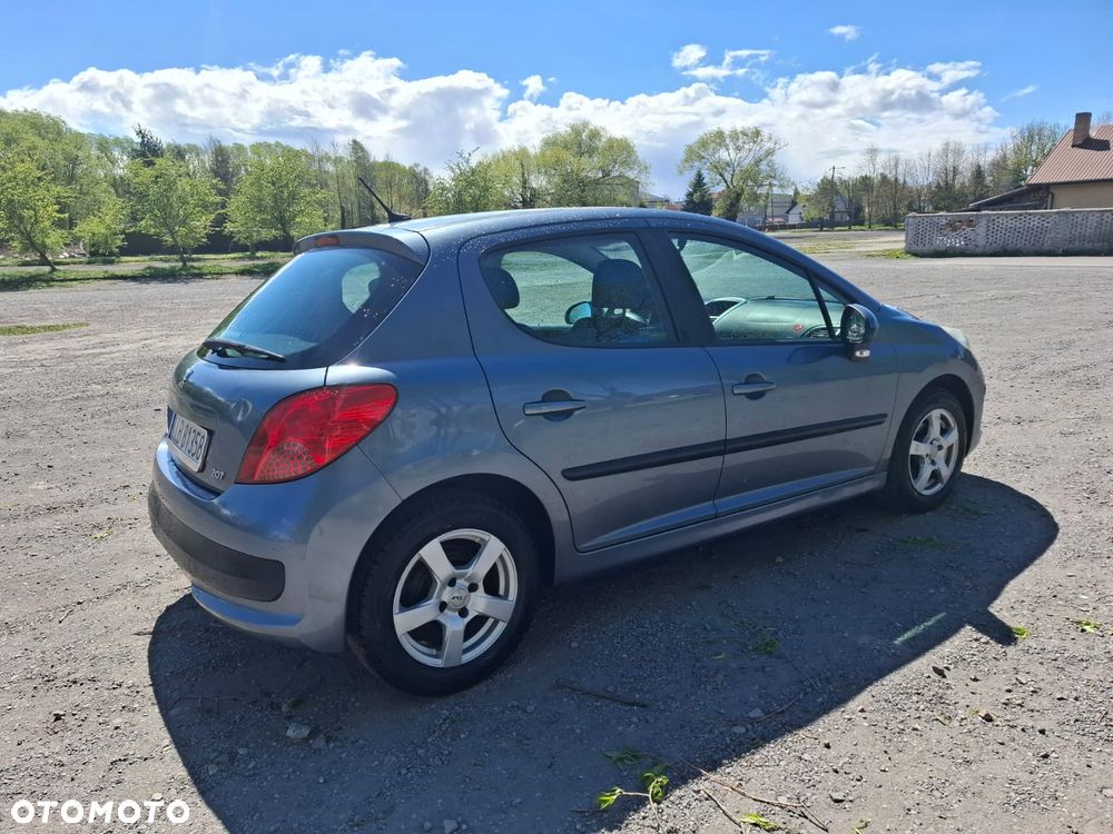 Peugeot 207 1.4 16V Trendy - 2