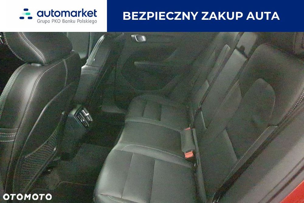 Volvo XC 40 T4 AWD Momentum - 11