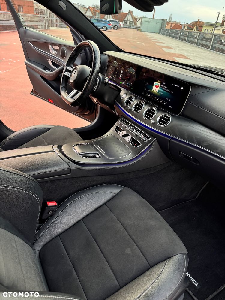 Mercedes-Benz Klasa E 220 d 4-Matic AMG - 8