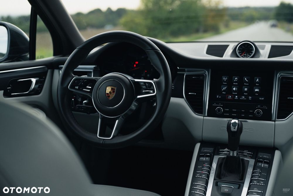 Porsche Macan Standard - 7