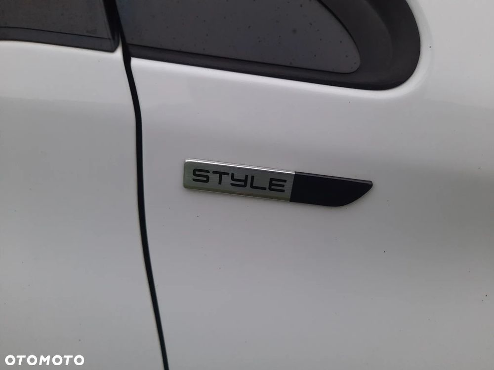 Peugeot 208 1.6 BlueHDi Active - 19