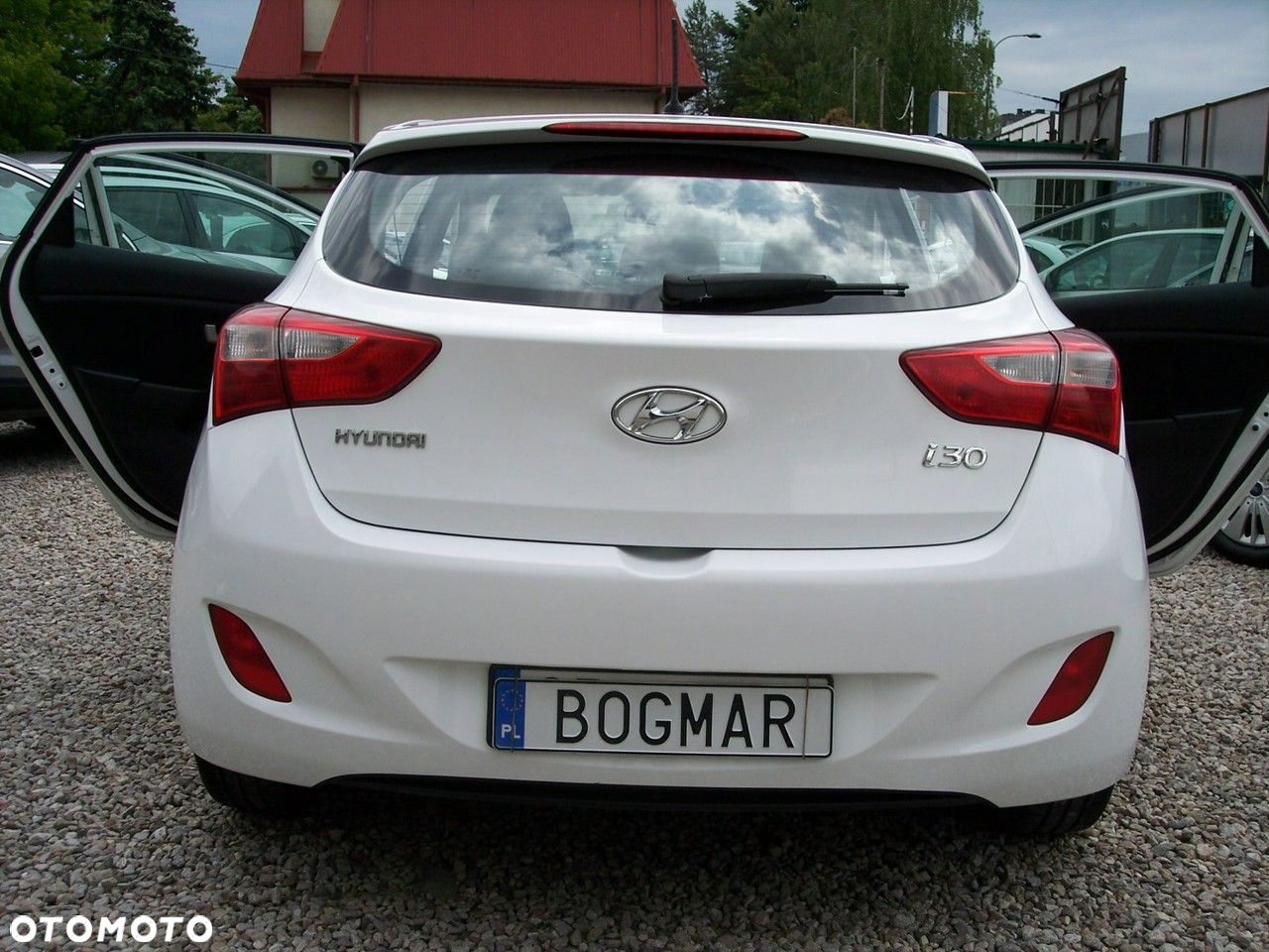 Hyundai i30 1.4 CRDi Classic + - 9