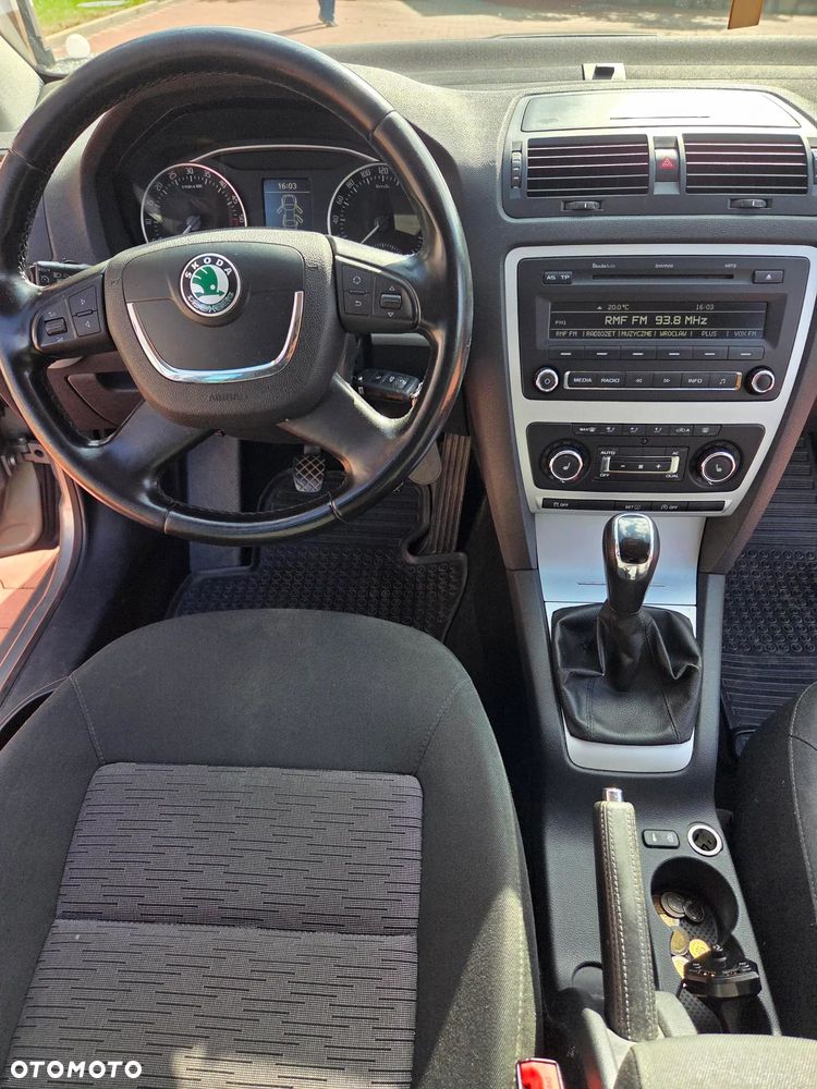 Skoda Octavia 1.6 TDI Family - 6