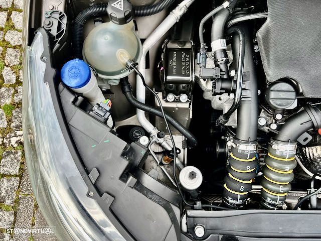 Citroën C4 1.2 PureTech Feel - 18