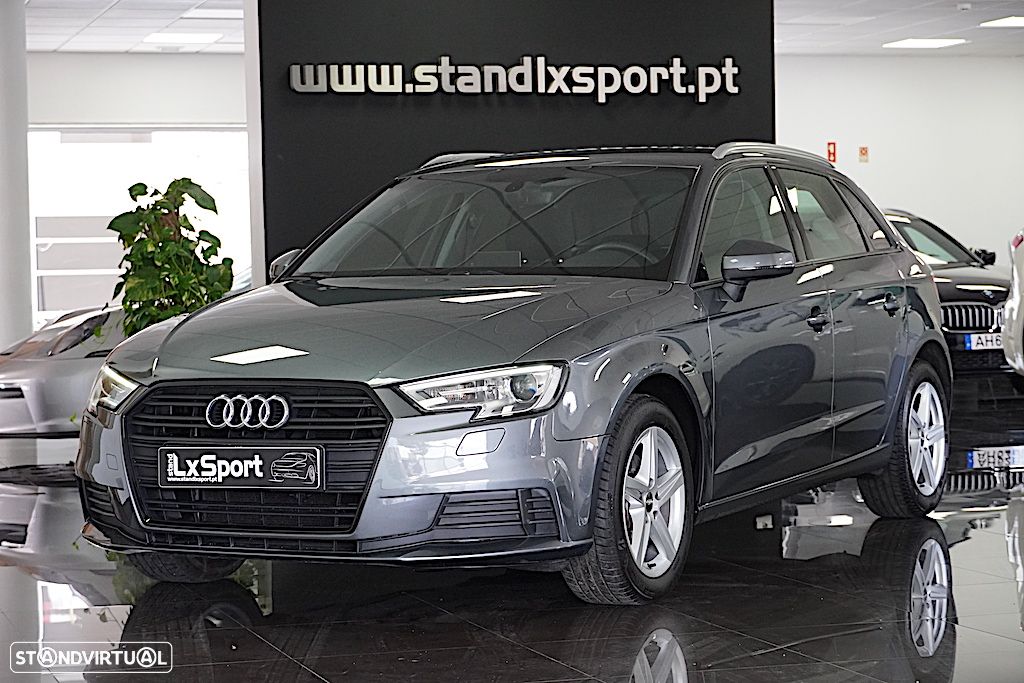 Audi A3 Sportback 30 TFSI S tronic - 1