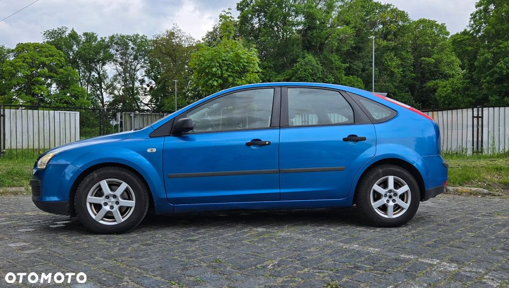 Ford Focus 1.6 16V Fun - 14
