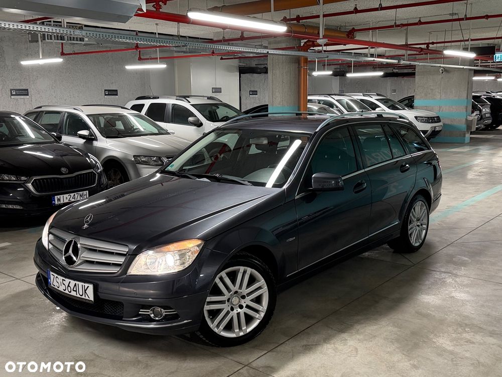 Mercedes-Benz Klasa C 250 CGI Automatik BlueEFFICIENCY Avantgarde - 9