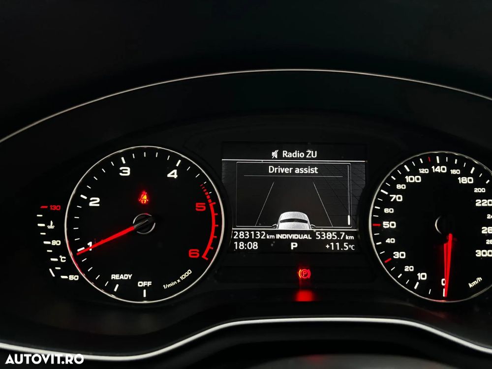 Audi A4 2.0 TDI S tronic - 13
