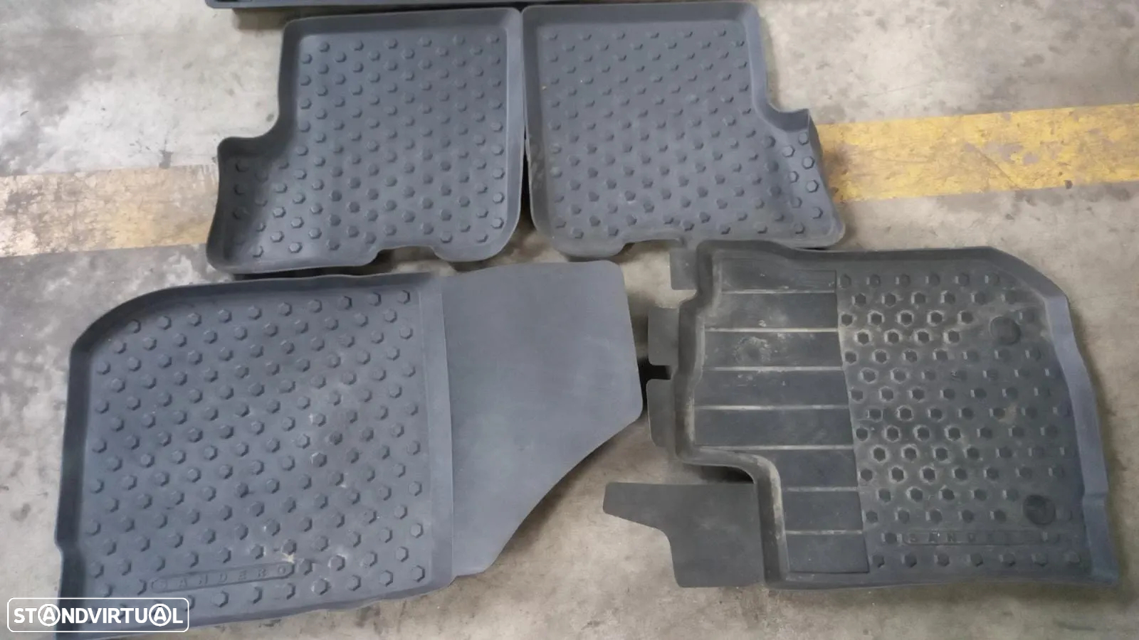 Conjunto tapetes originais borracha Dacia Sandero II Stepway - 3