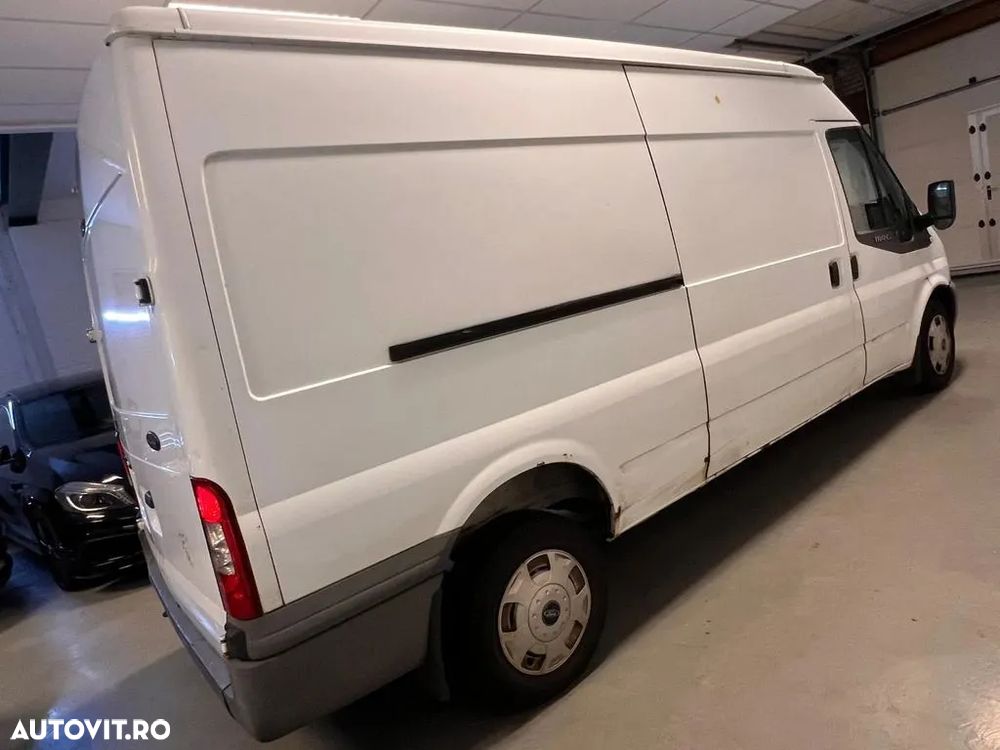 Ford Transit - 13