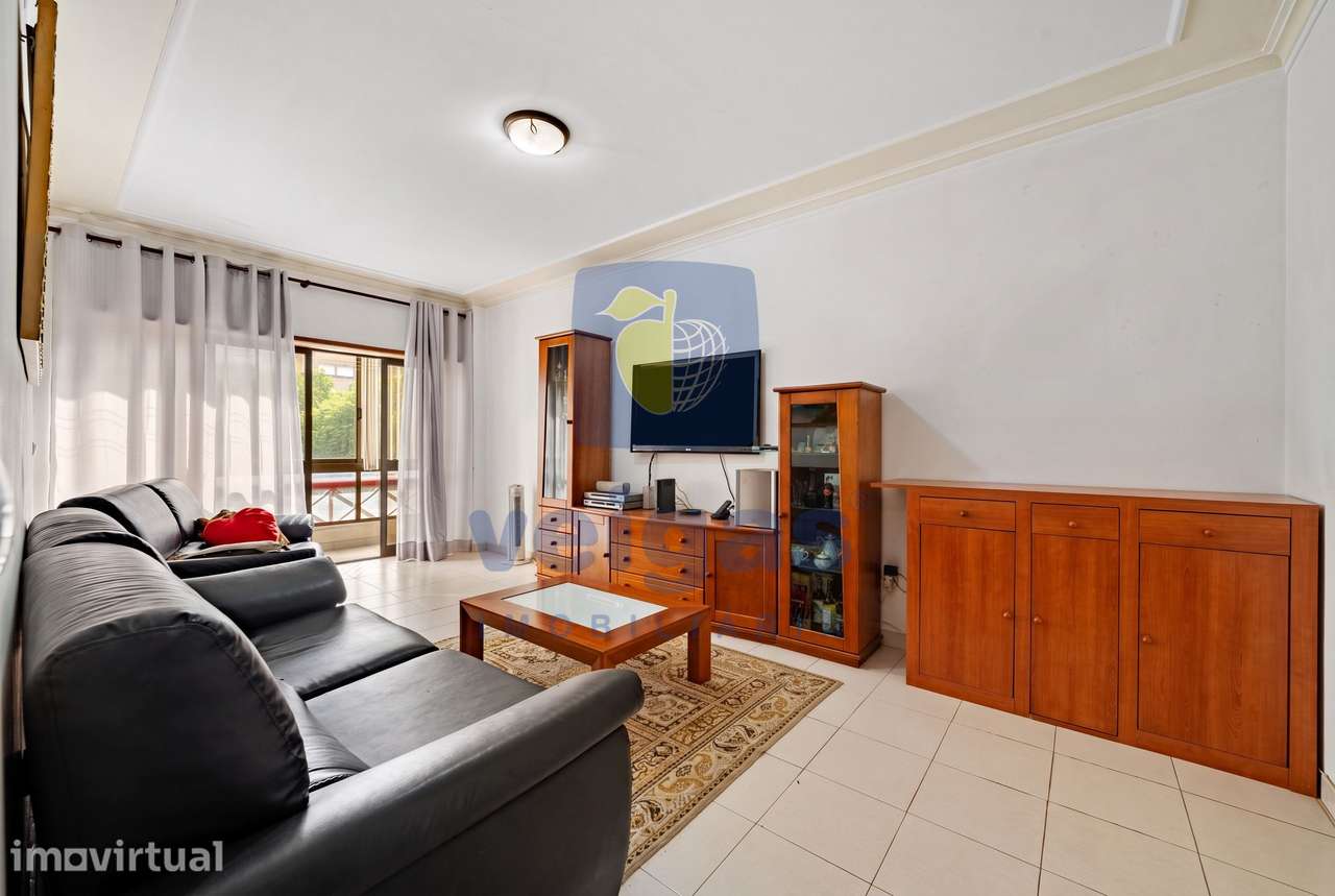 Apartamento T3 na Baixa da Banheira - Grande imagem: 2/25