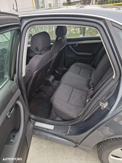 Audi A4 2.0 TDI - 5