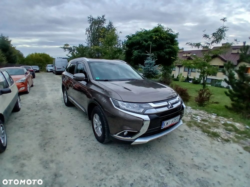 Mitsubishi Outlander - 6