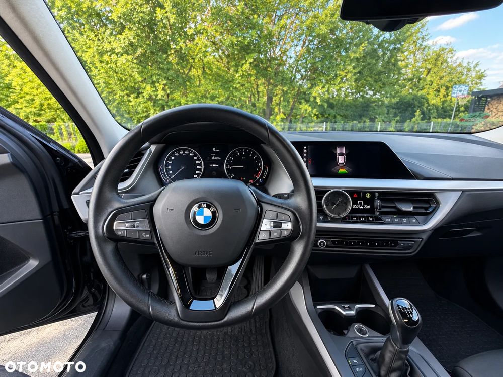 BMW Seria 1 118i Sport Line - 8