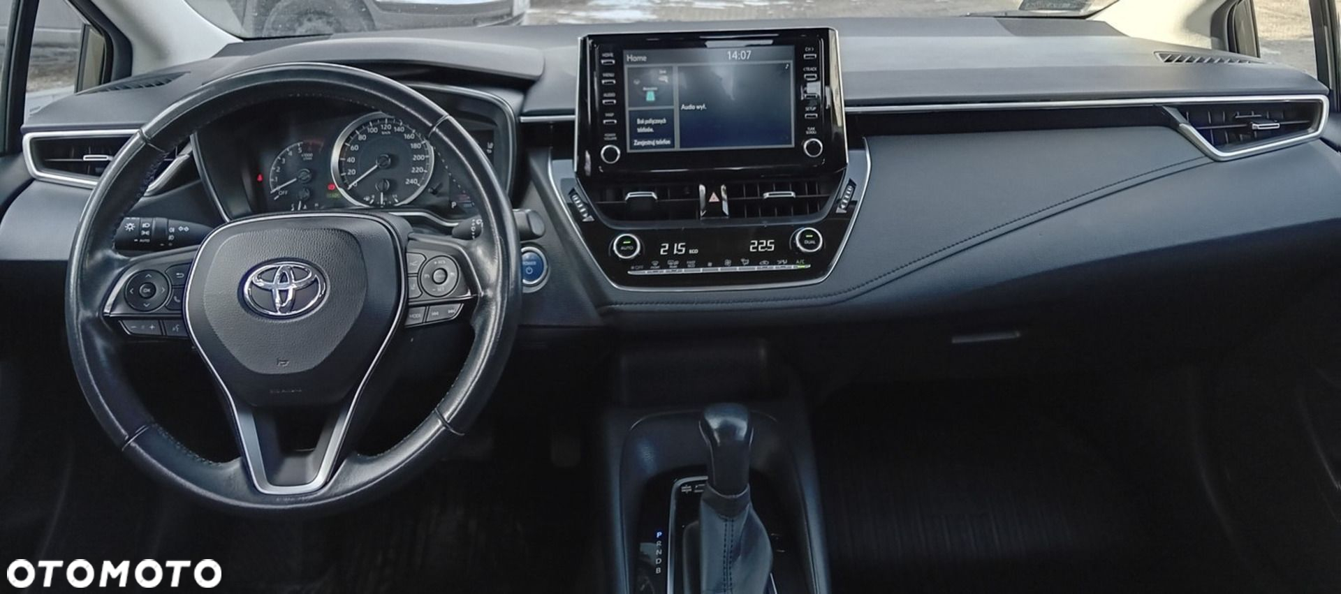 Toyota Corolla - 5