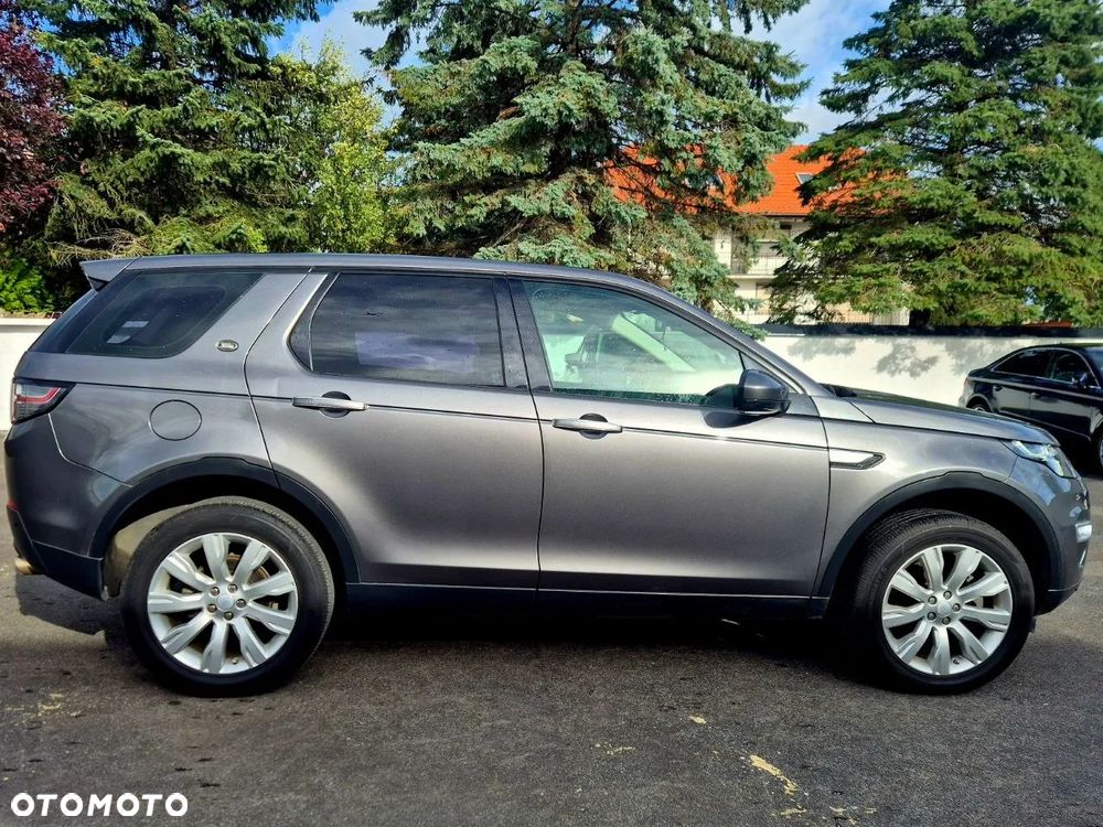 Land Rover Discovery Sport TD4 HSE Luxury - 6