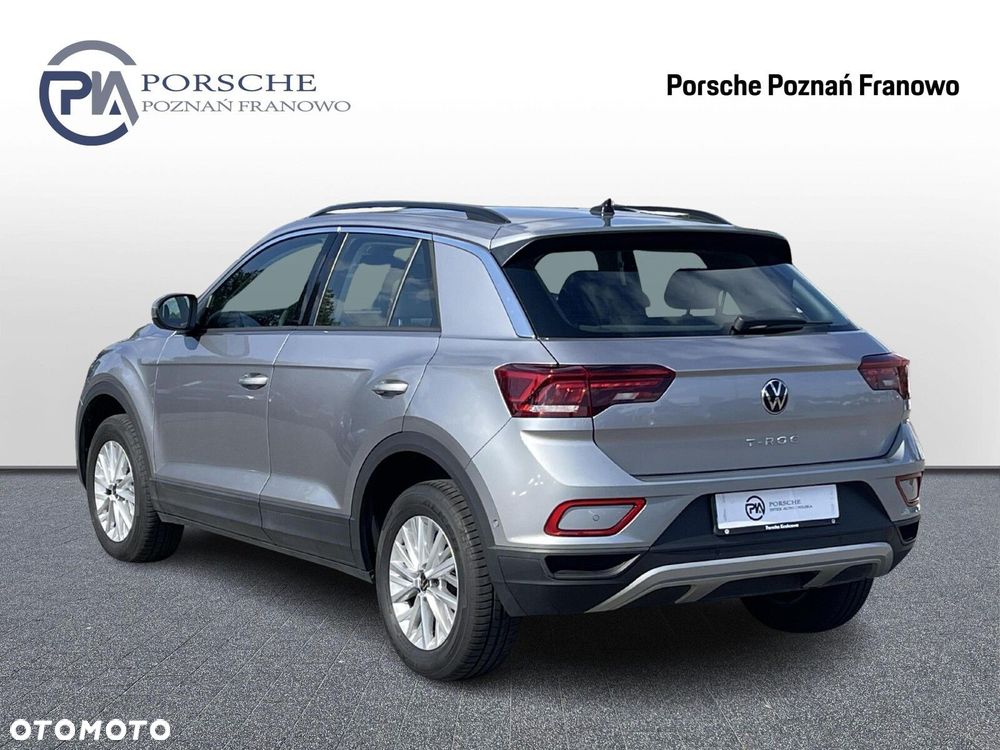 Volkswagen T-Roc - 4