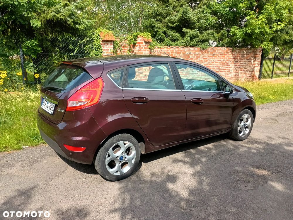 Ford Fiesta 1.25 Titanium EU5 - 3
