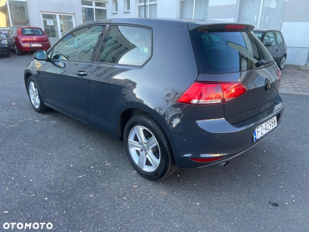 Volkswagen Golf VII 1.2 TSI BMT Comfortline - 4