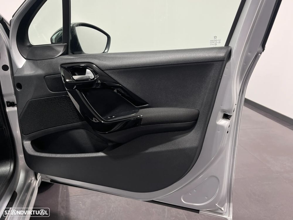 Peugeot 208 1.2 PureTech Style - 35