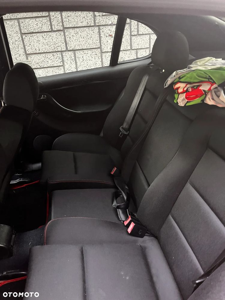 Seat Leon ver-1-8t-cupra-r - 9