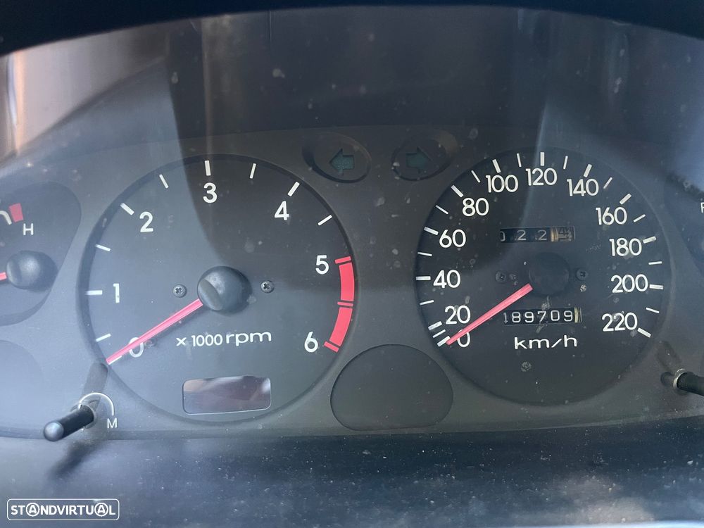 Hyundai Lantra SW Wagon 1.9 D GLS - 12