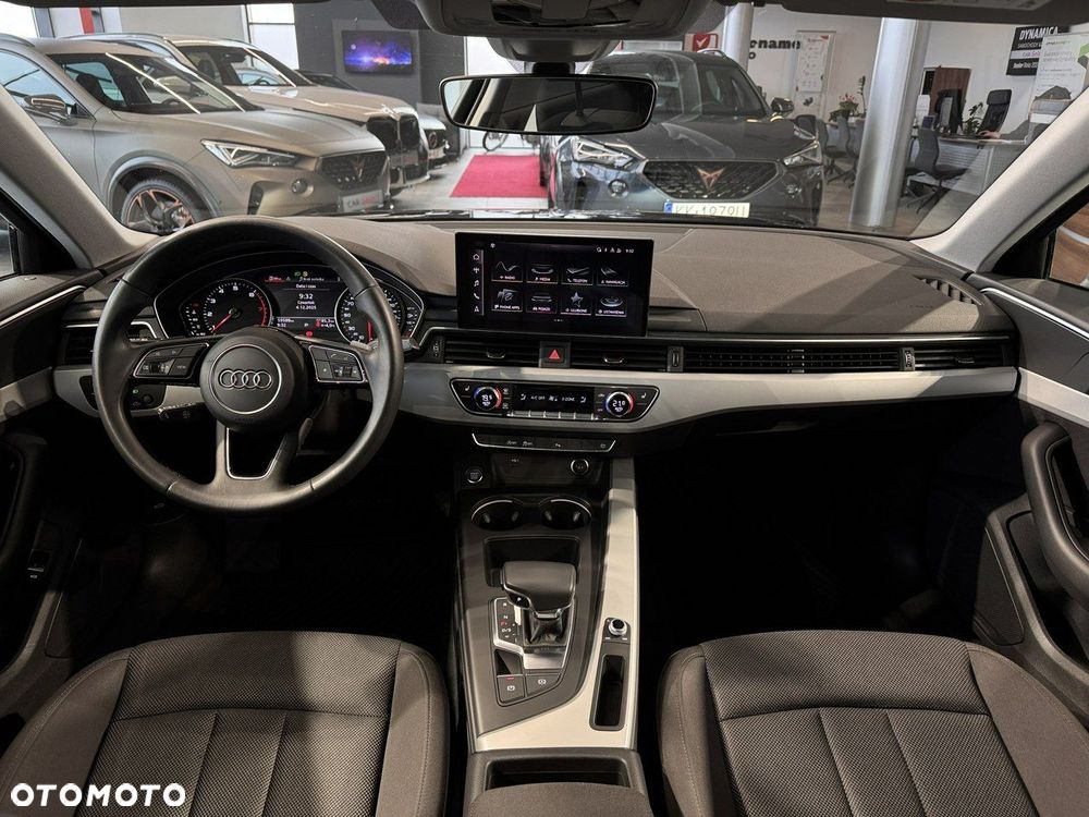 Audi A4 Limousine - 18