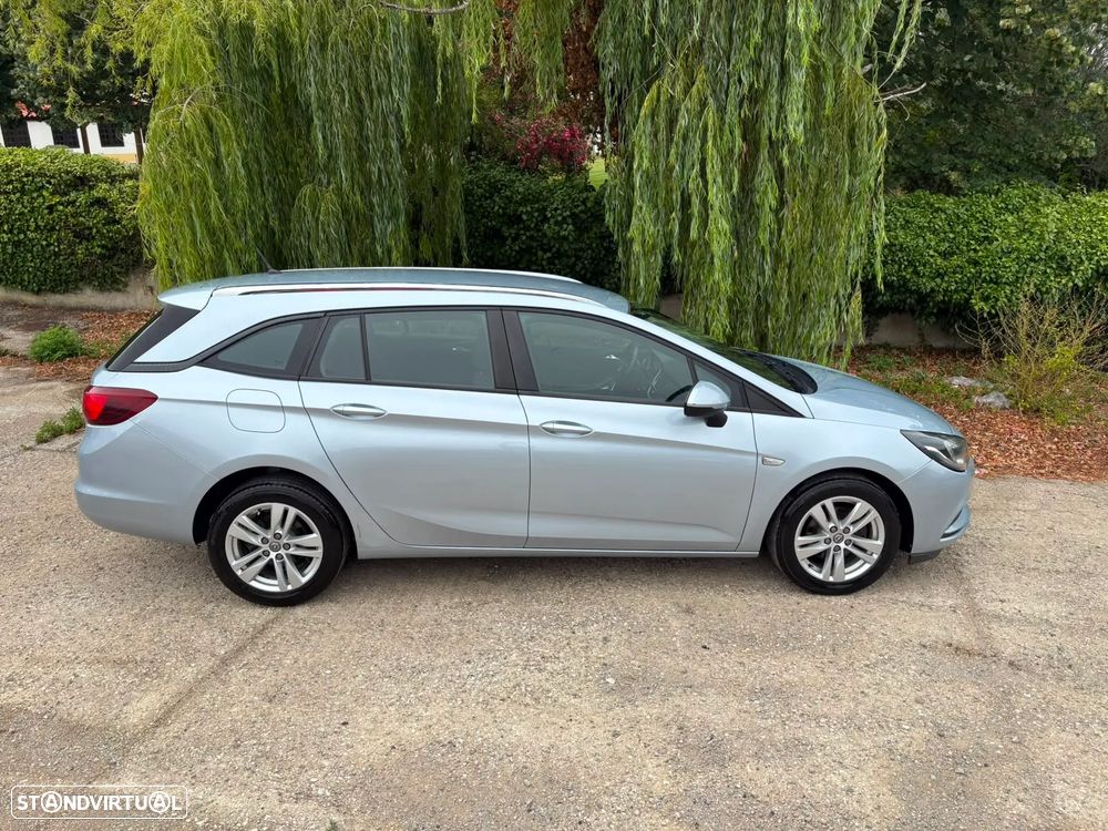 Opel Astra - 35